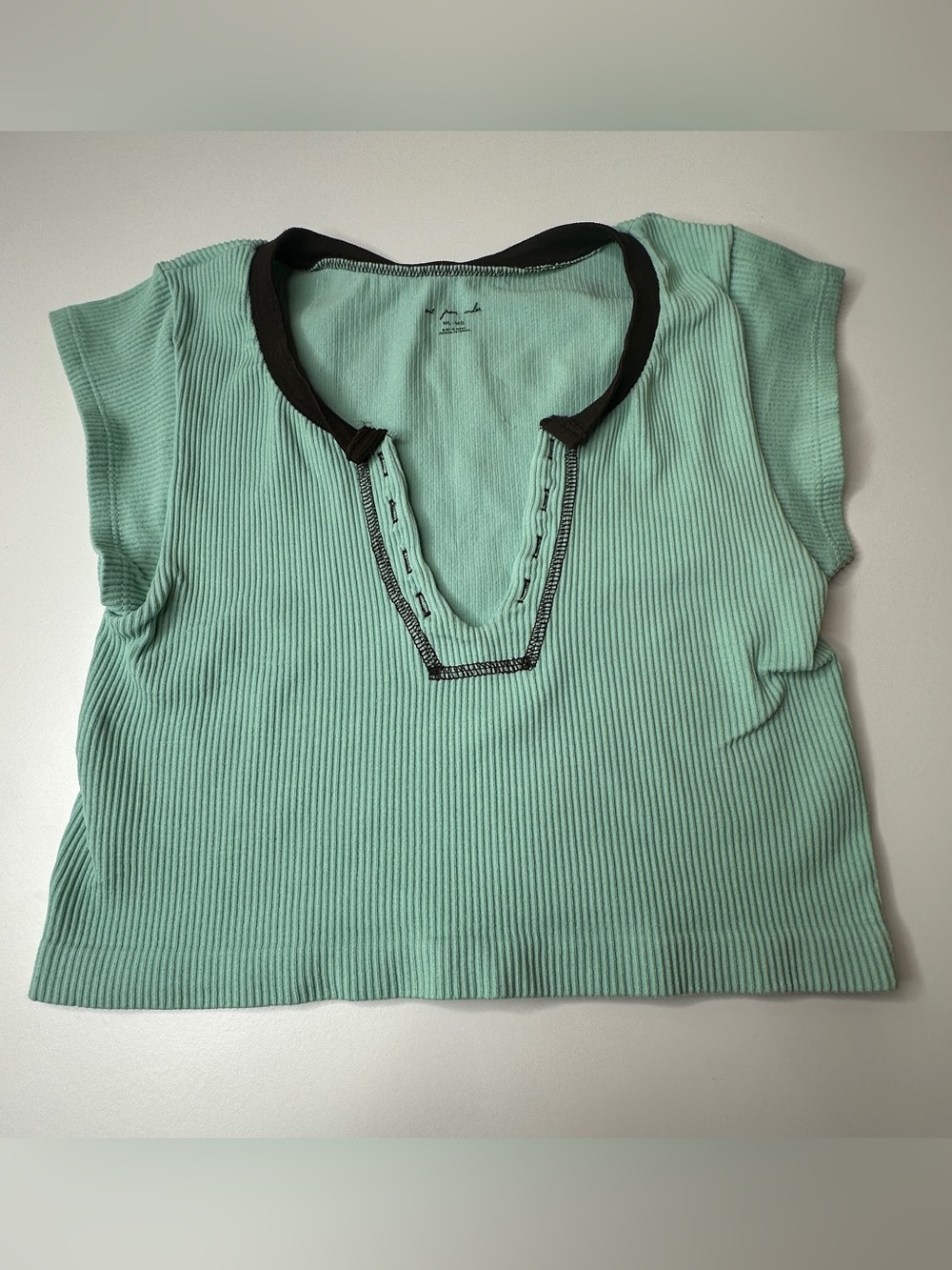 Out From Under Urban Outfitters Ribbed Crop Top M/L Mint Green 🤎✨